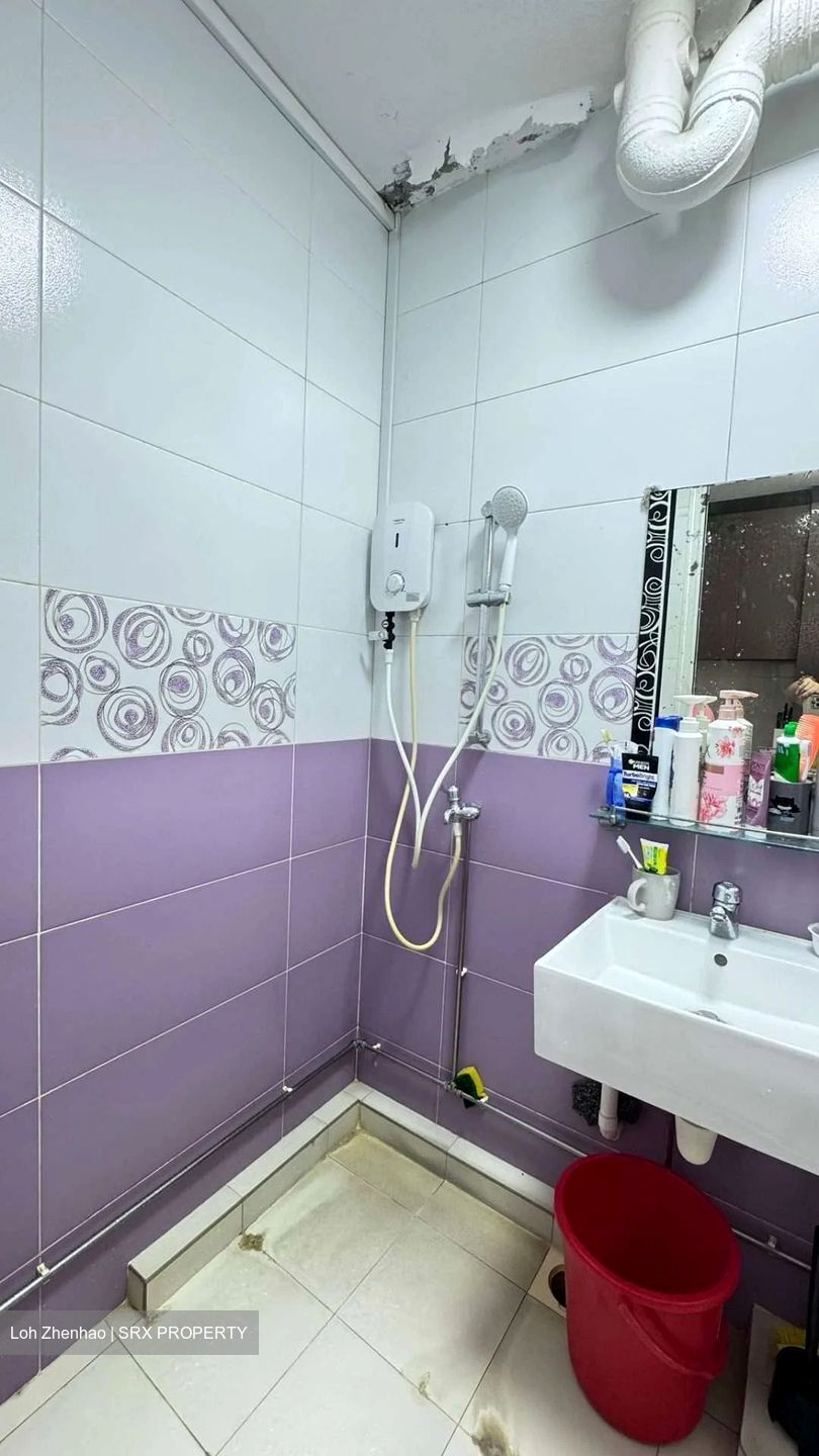 Blk 835 Jurong West Street 81 (Jurong West), HDB 5 Rooms #588622411